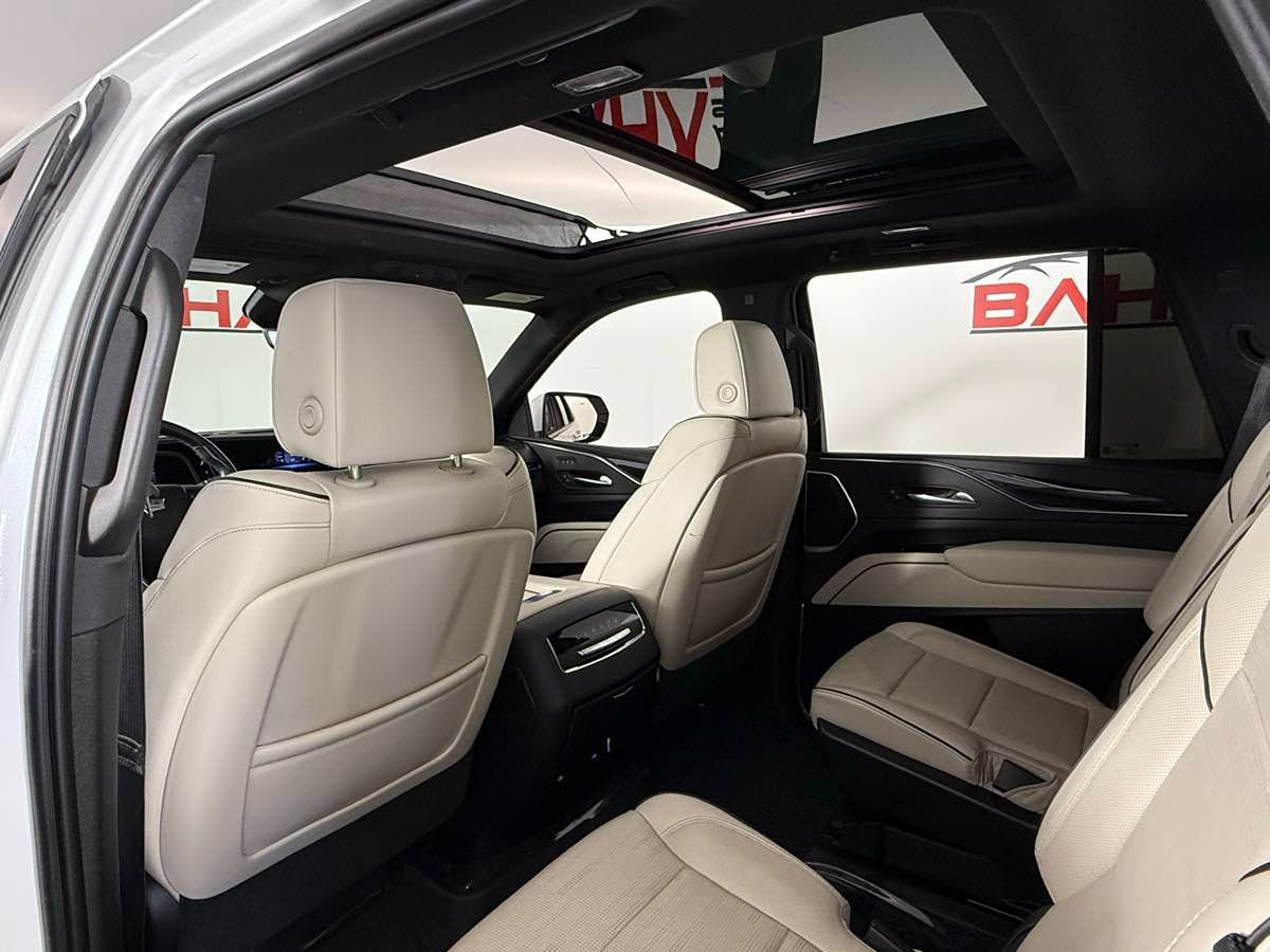 2021 Cadillac Escalade Sport photo 26