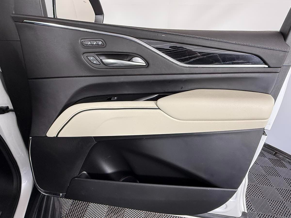 2021 Cadillac Escalade Sport photo 34