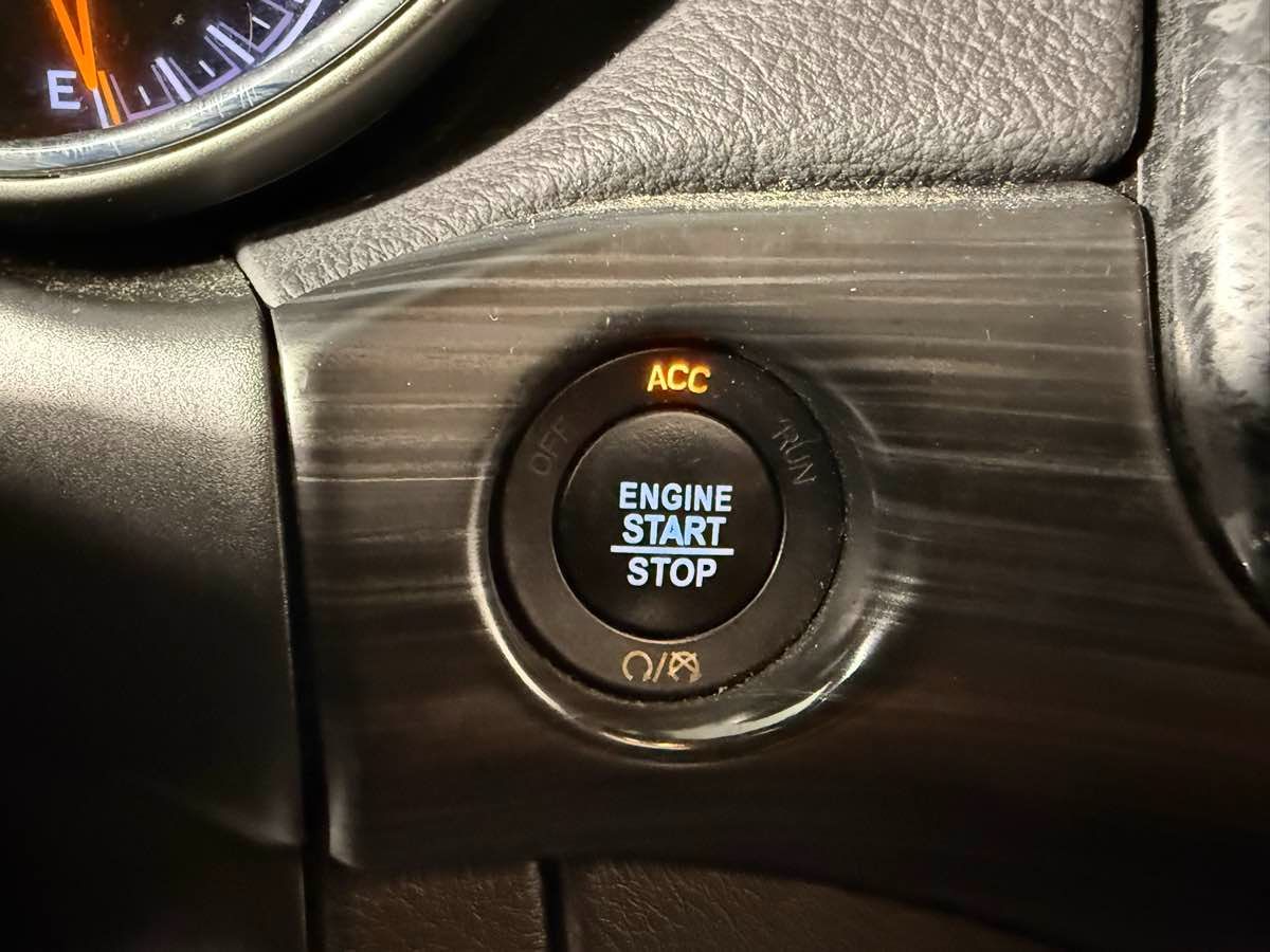 2020 Jeep Grand Cherokee Altitude photo 15