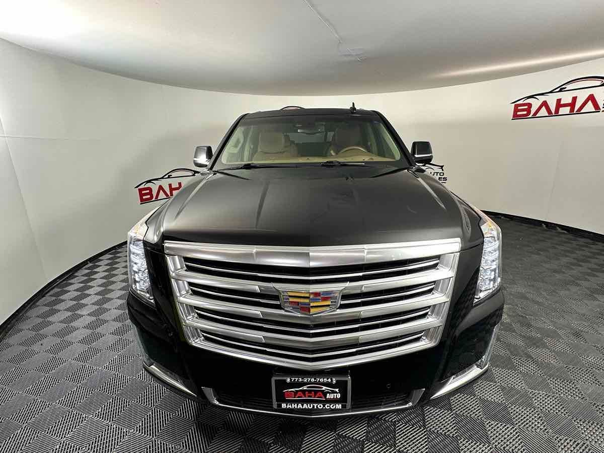 2015 Cadillac Escalade Platinum photo 9