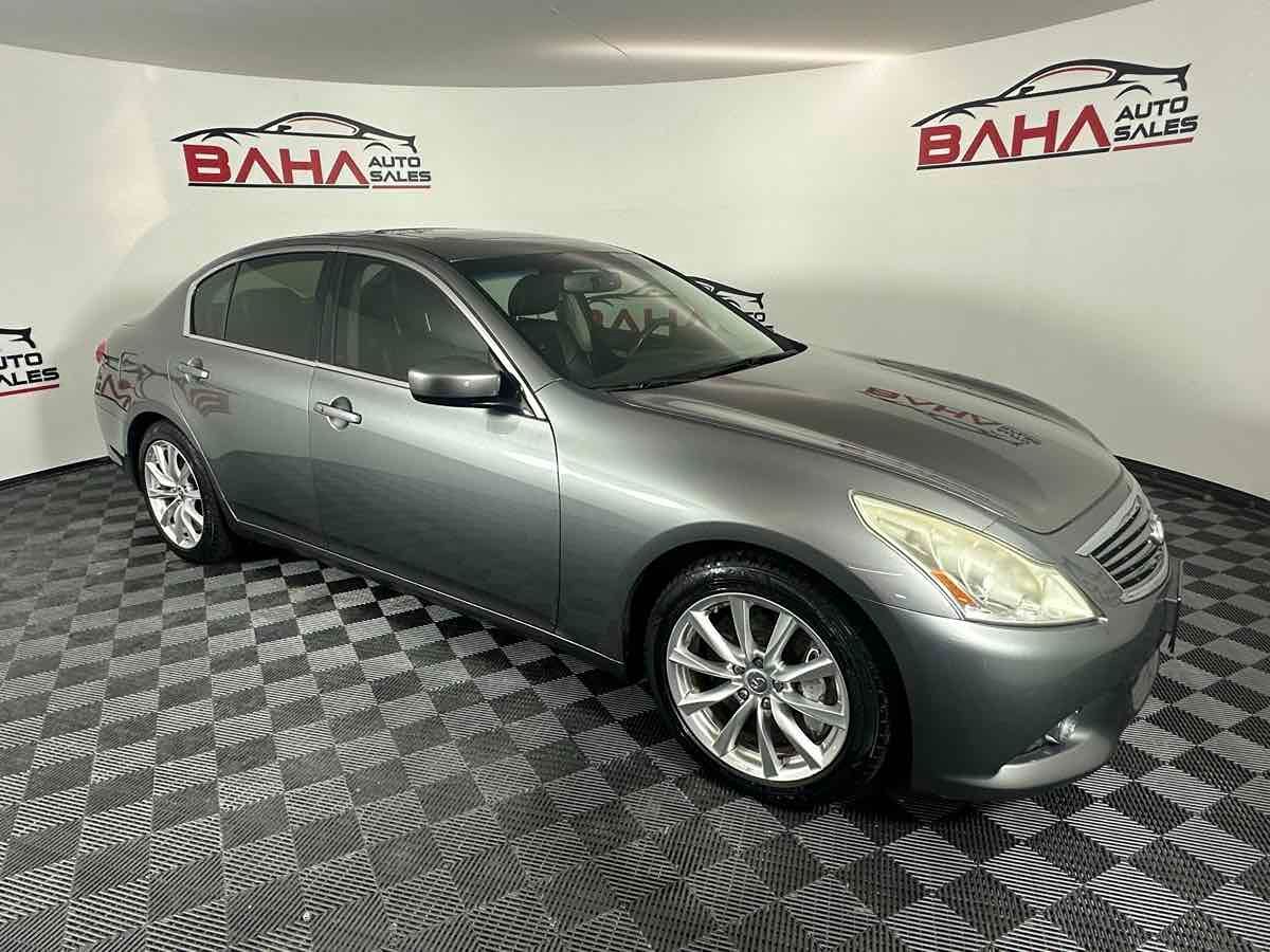 2010 Infiniti G37 Journey photo 6