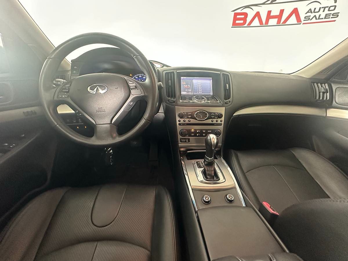 2010 Infiniti G37 Journey photo 11