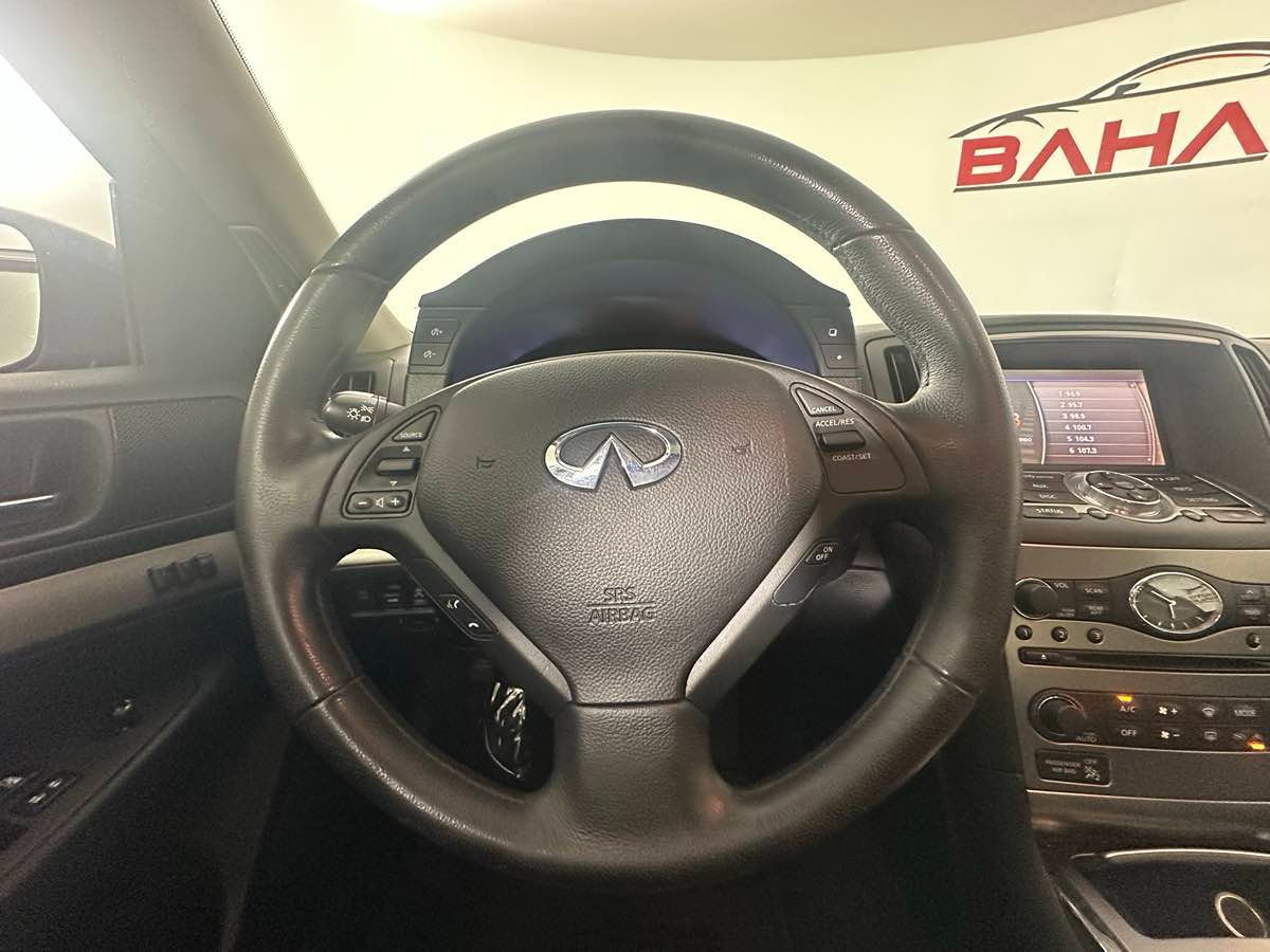 2010 Infiniti G37 Journey photo 12