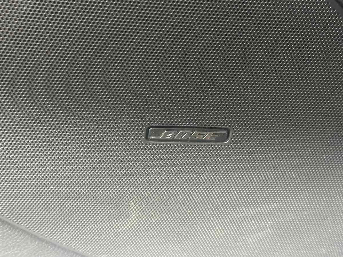 2010 Infiniti G37 Journey photo 21