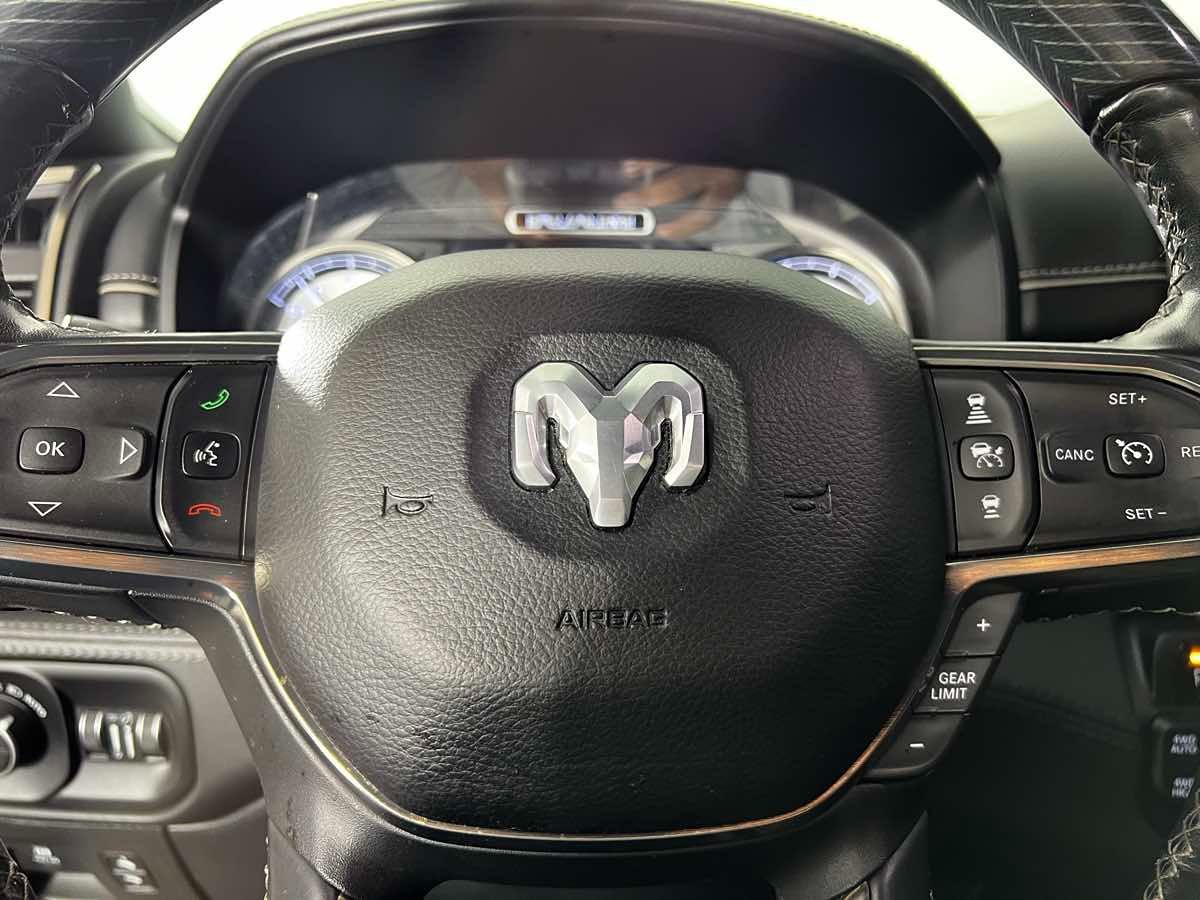 2020 Ram 1500 Limited photo 16