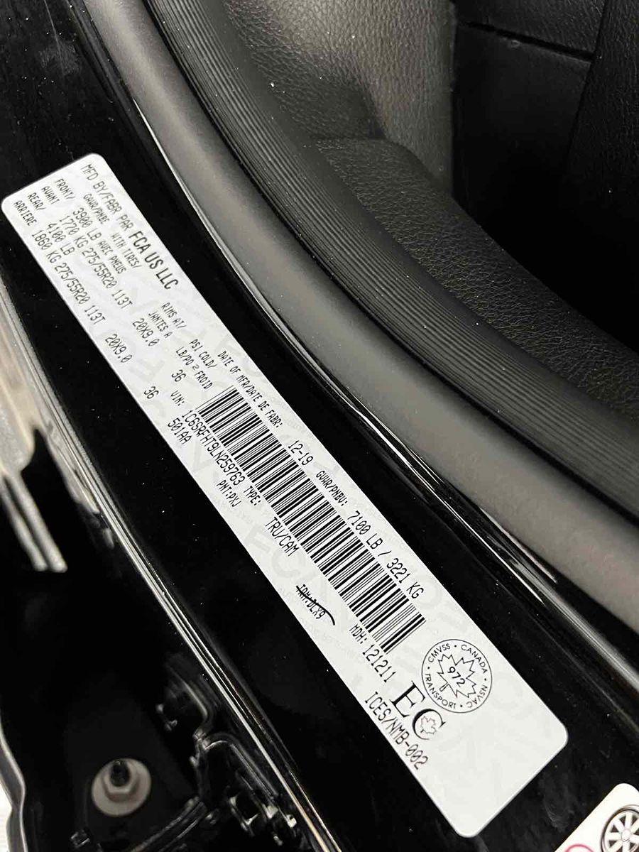 2020 Ram 1500 Limited photo 32