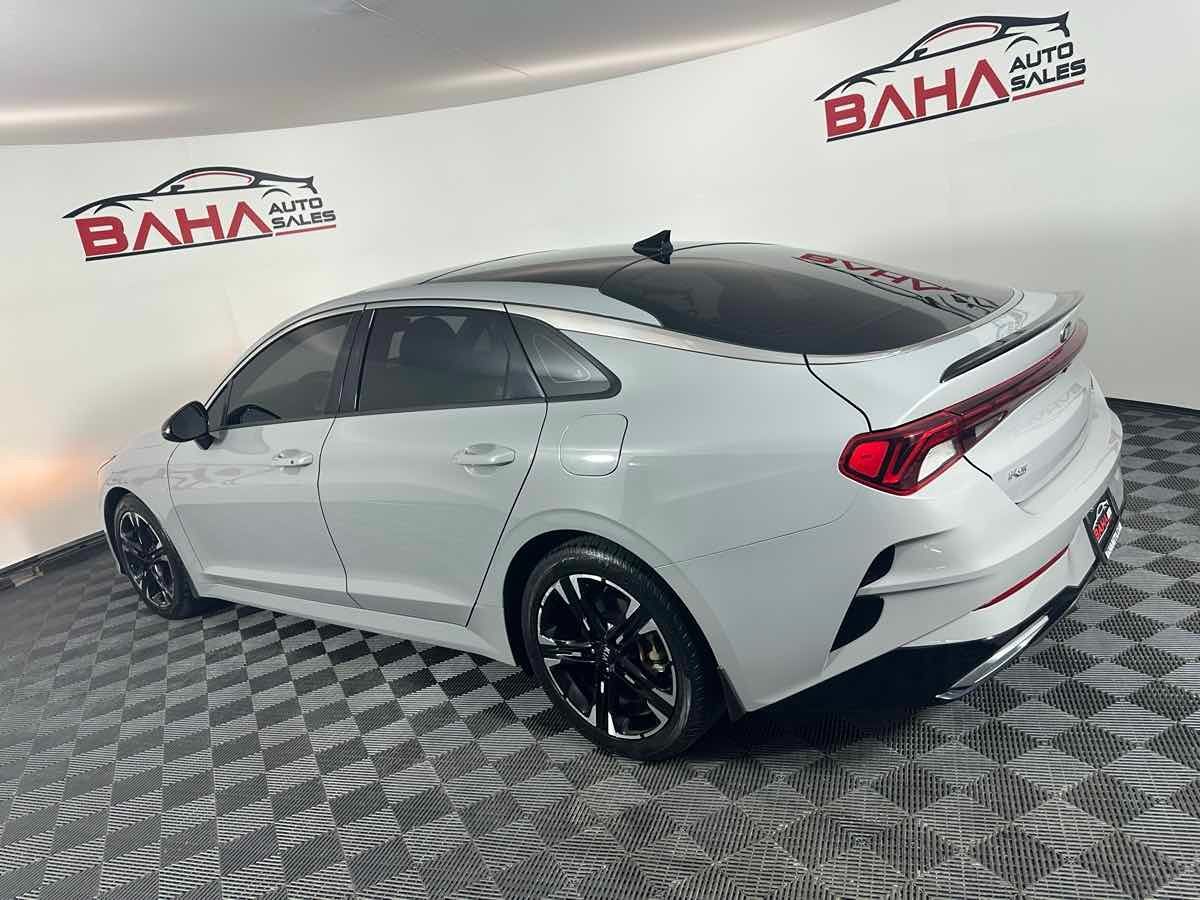2021 Kia K5 GT-Line photo 4