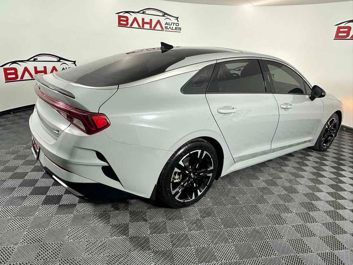 2021 Kia K5 GT-Line photo 6