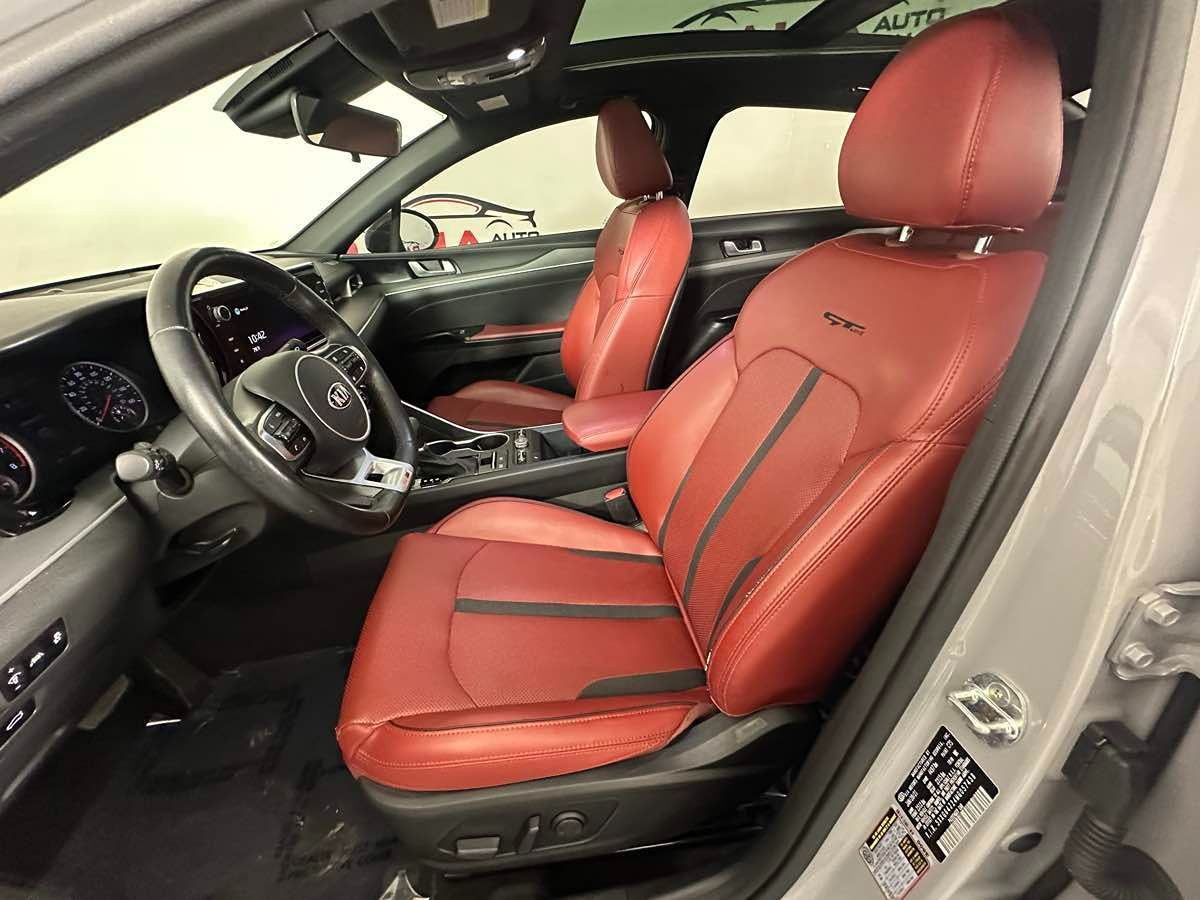 2021 Kia K5 GT-Line photo 18