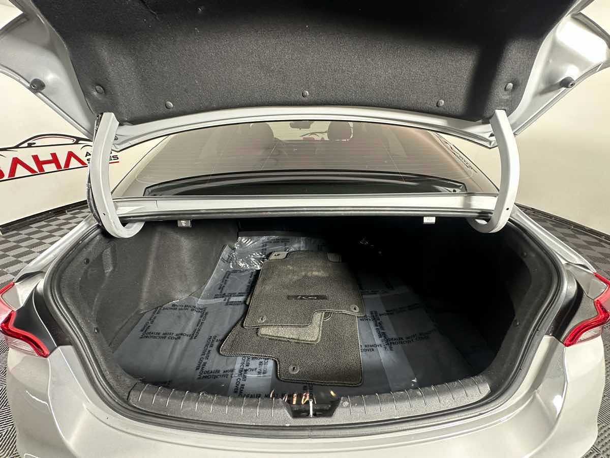 2021 Kia K5 GT-Line photo 23