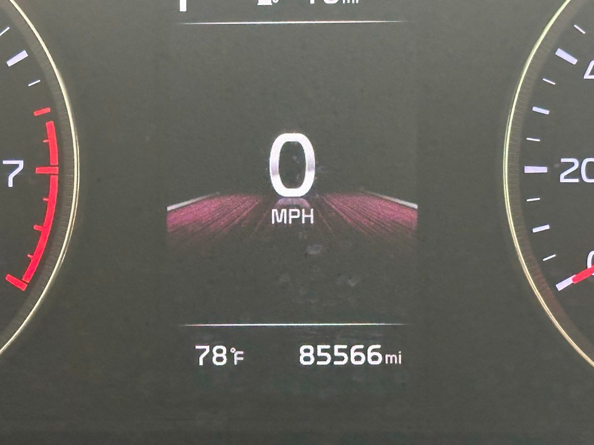 2021 Kia K5 GT-Line photo 30