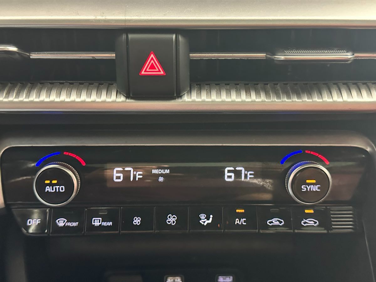 2021 Kia K5 GT-Line photo 34