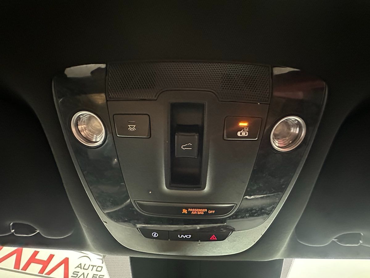 2021 Kia K5 GT-Line photo 38
