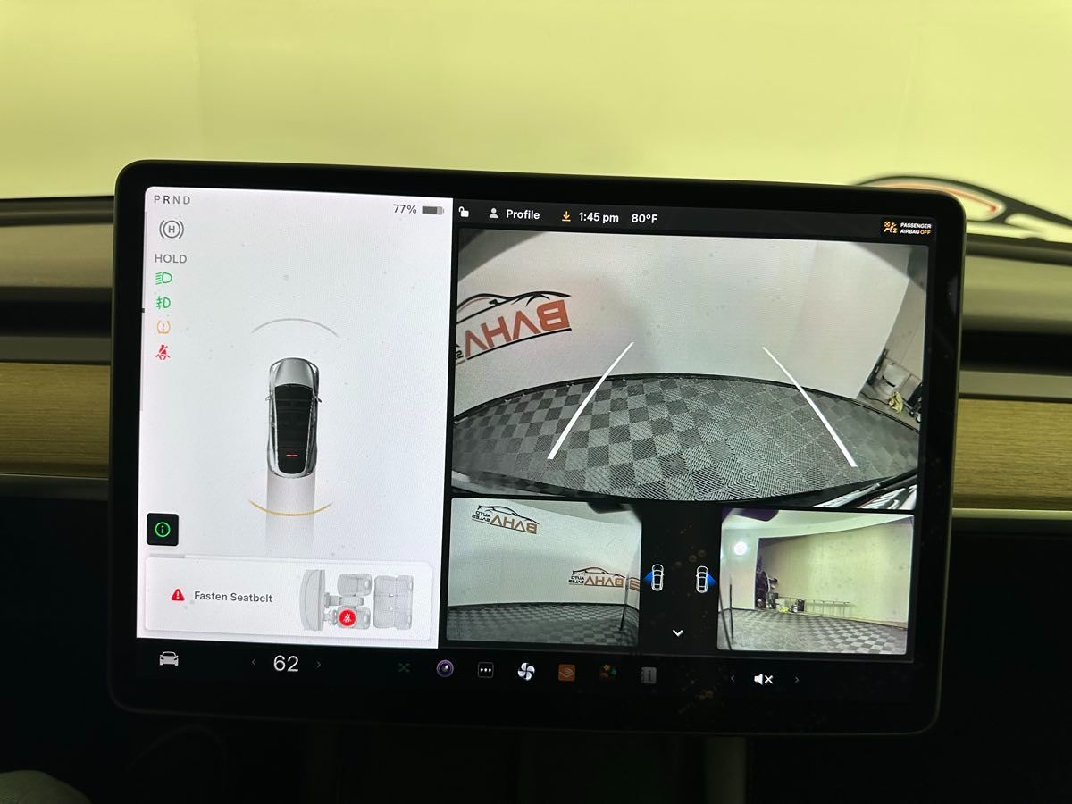 2022 Tesla Model Y Long Range photo 22