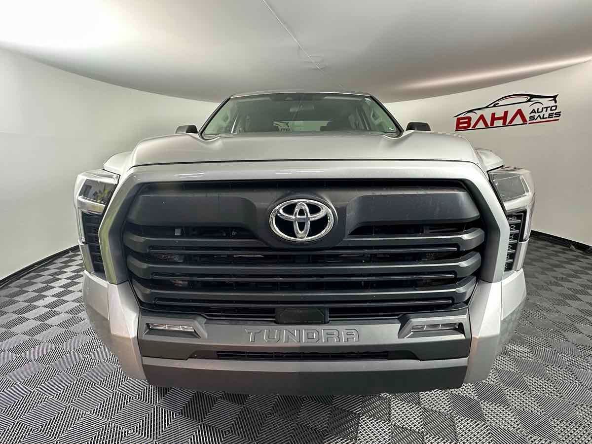 2024 Toyota Tundra SR5 CrewMax photo 12