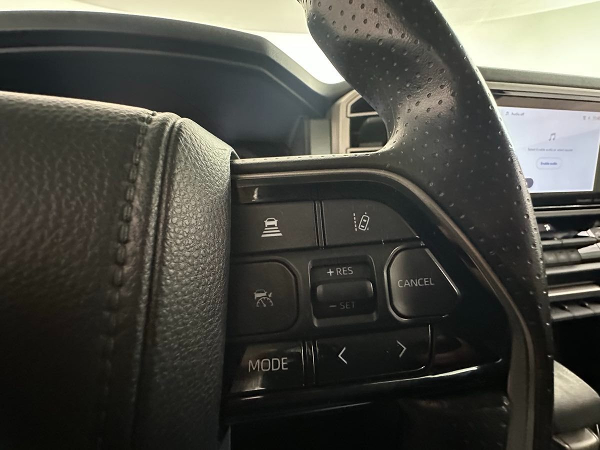 2024 Toyota Tundra SR5 CrewMax photo 28