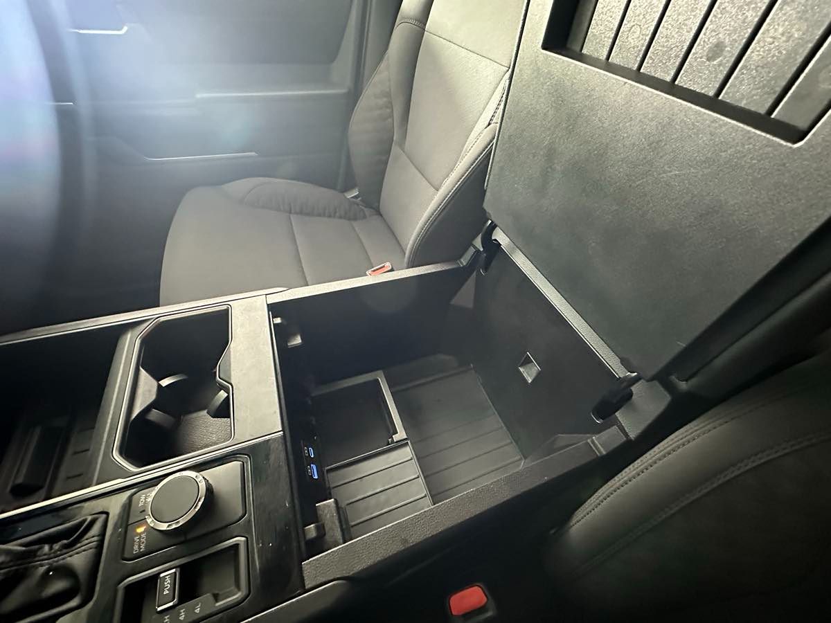 2024 Toyota Tundra SR5 CrewMax photo 36