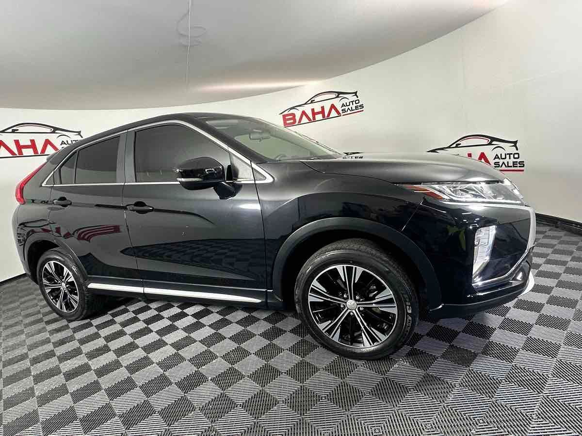 2019 Mitsubishi Eclipse Cross SE photo 8