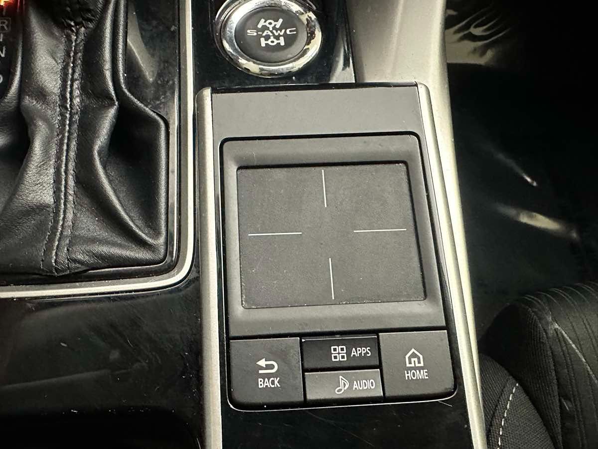 2019 Mitsubishi Eclipse Cross SE photo 28