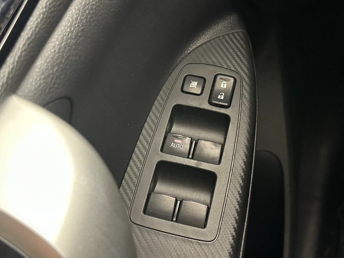 2019 Mitsubishi Eclipse Cross SE photo 31
