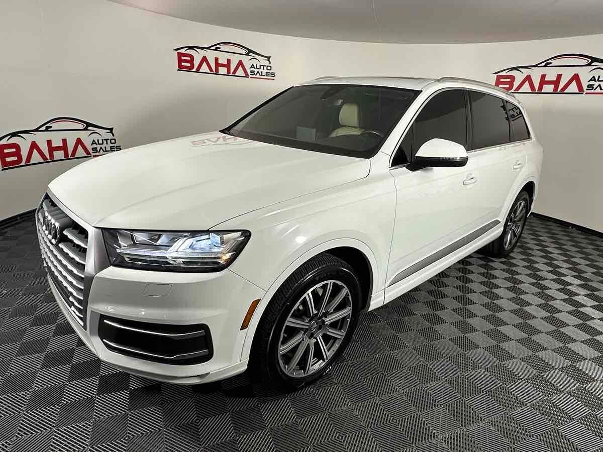 2018 Audi Q7 Premium Plus photo 2