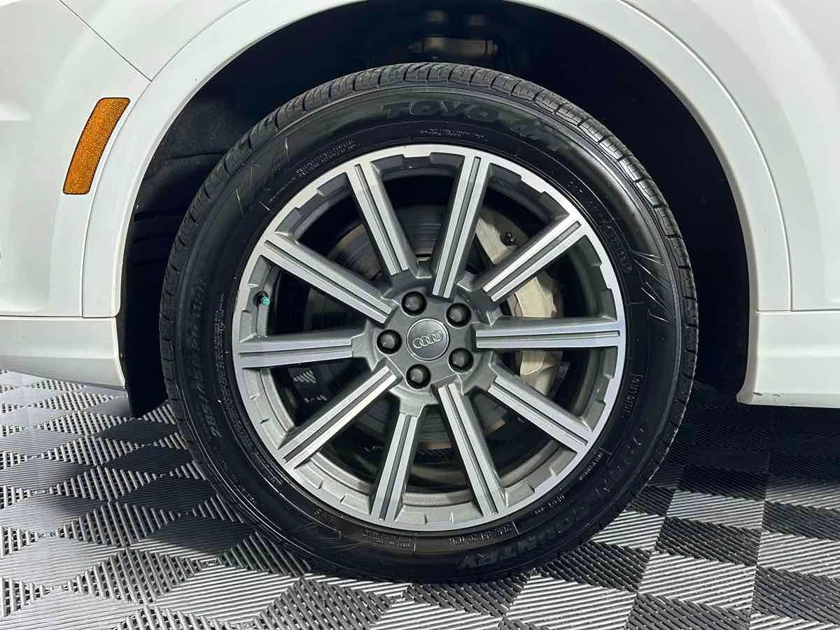 2018 Audi Q7 Premium Plus photo 13