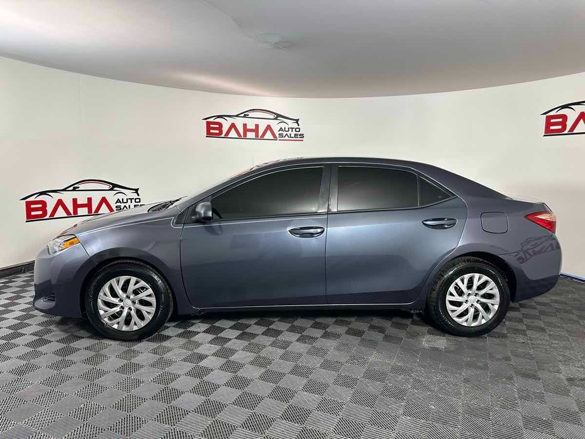 2017 Toyota Corolla XLE XSE Special Edition photo 2