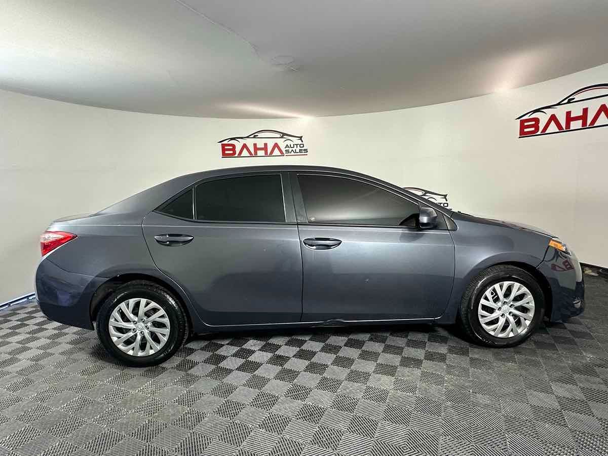 2017 Toyota Corolla XLE XSE Special Edition photo 6