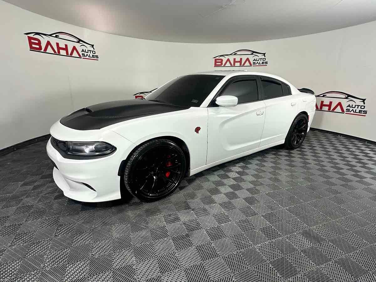 2019 Dodge Charger SRT8 Hellcat photo 2