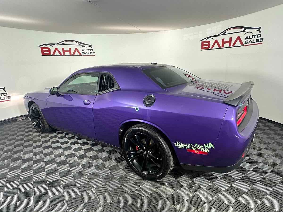 2018 Dodge Challenger SXT photo 4