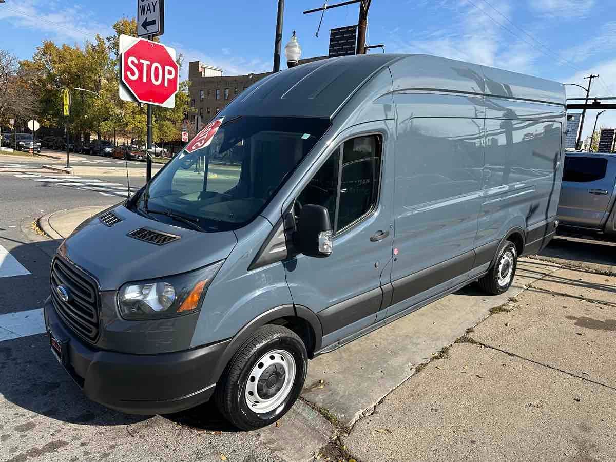 2019 Ford Transit Van photo 2