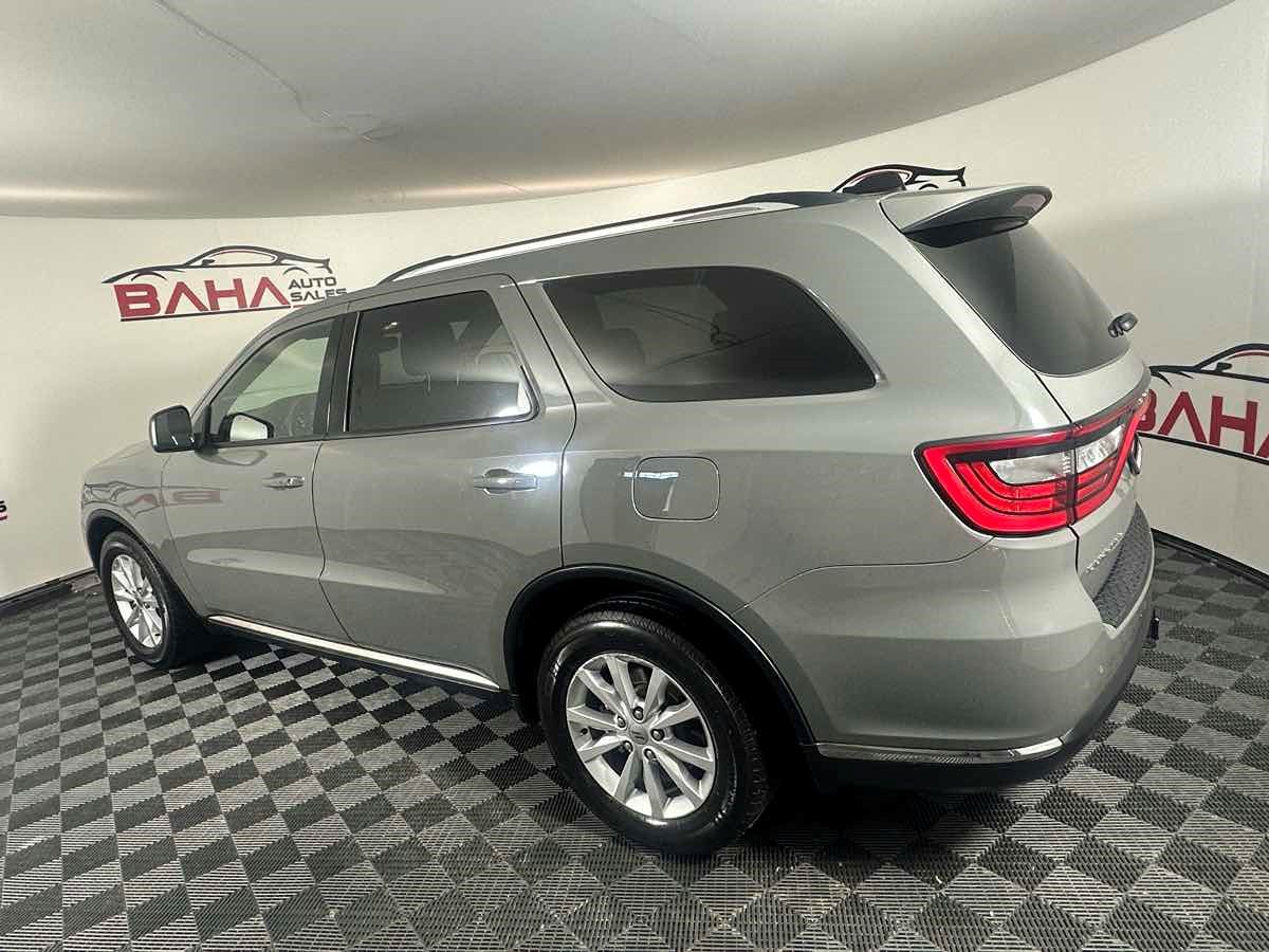 2023 Dodge Durango SXT photo 3