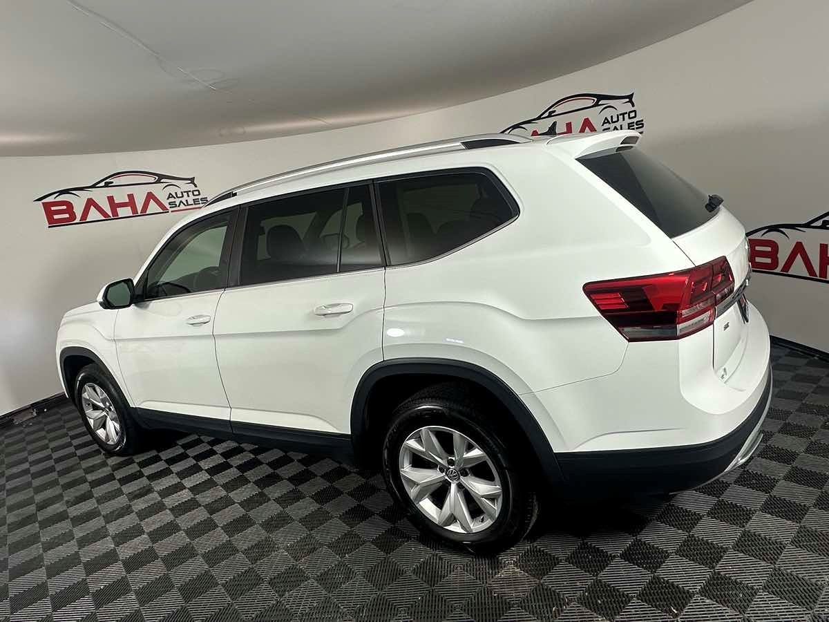2018 Volkswagen Atlas V6 SE photo 4