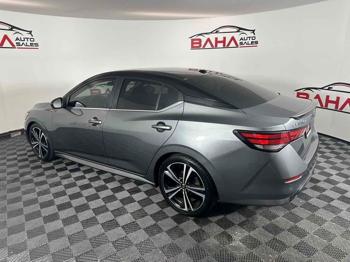 2021 Nissan Sentra SR photo 4