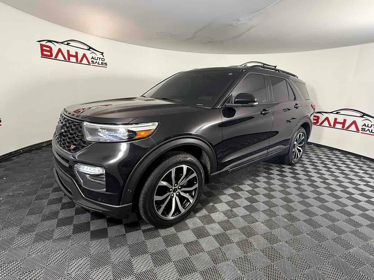 Vehicle Image 2