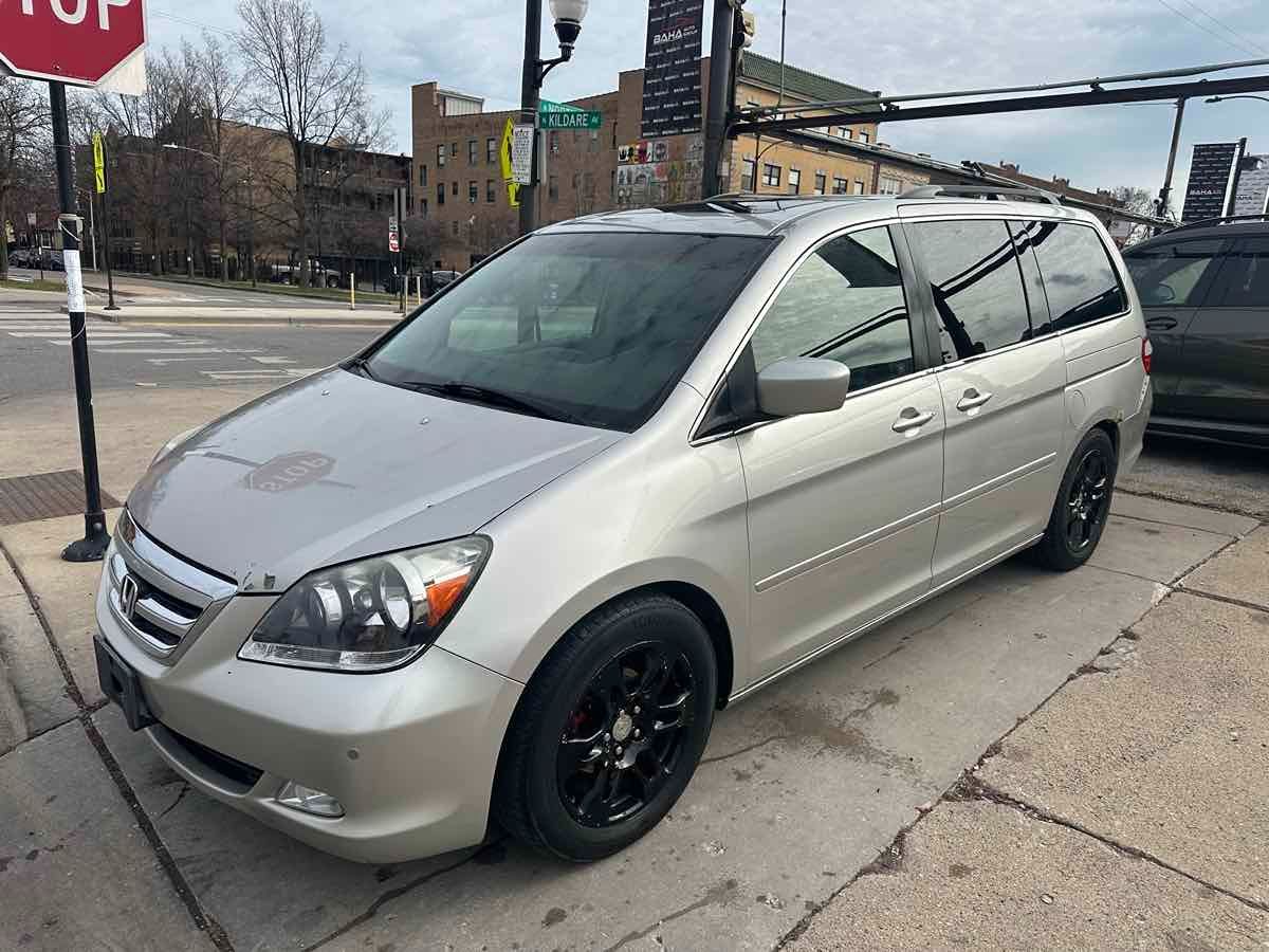 2005 Honda Odyssey Touring - Photo 3