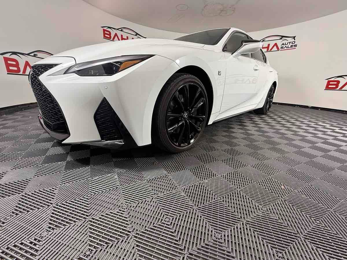 2024 Lexus IS 350 F SPORT - Photo 3