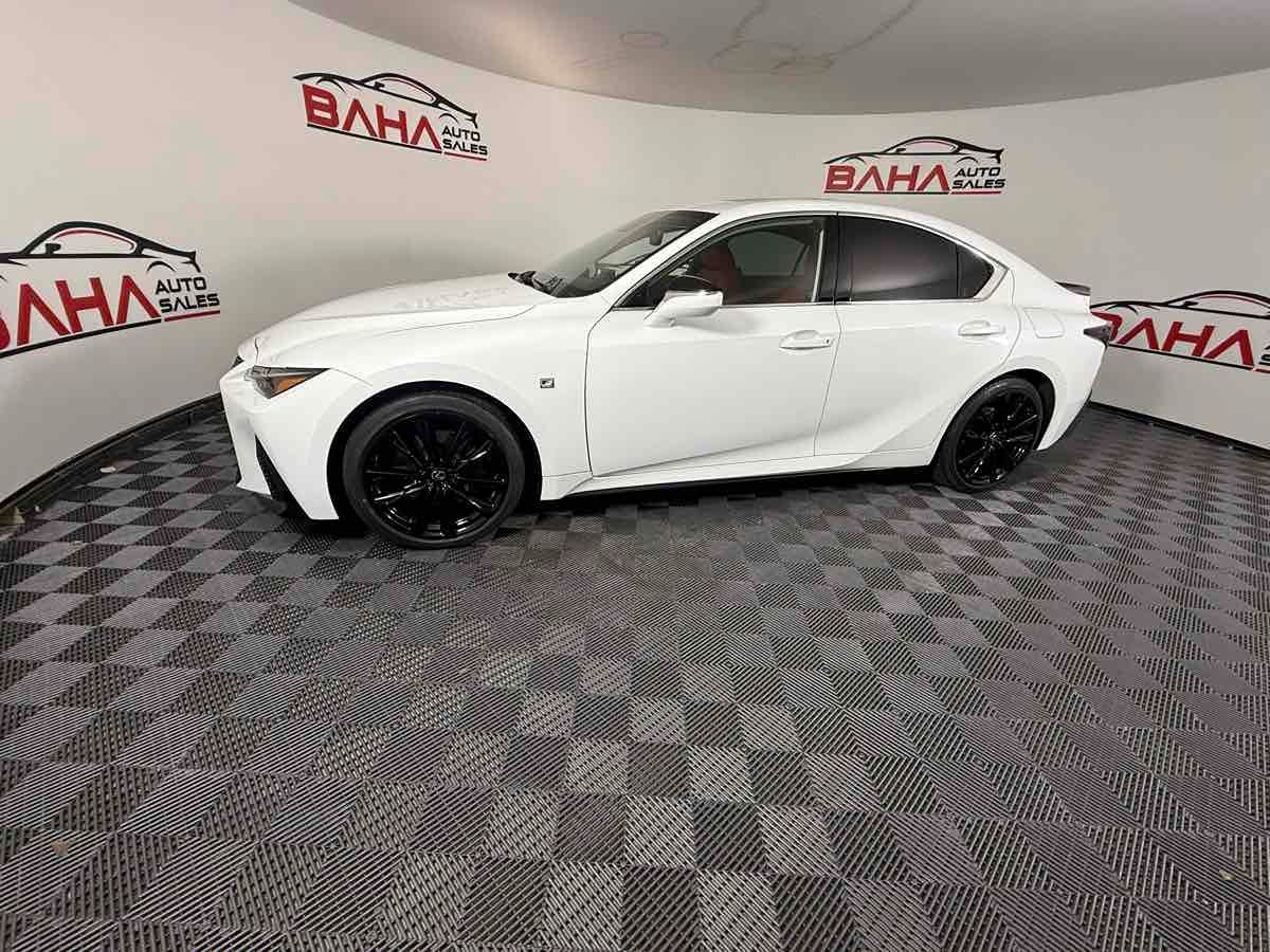 2024 Lexus IS 350 F SPORT - Photo 7