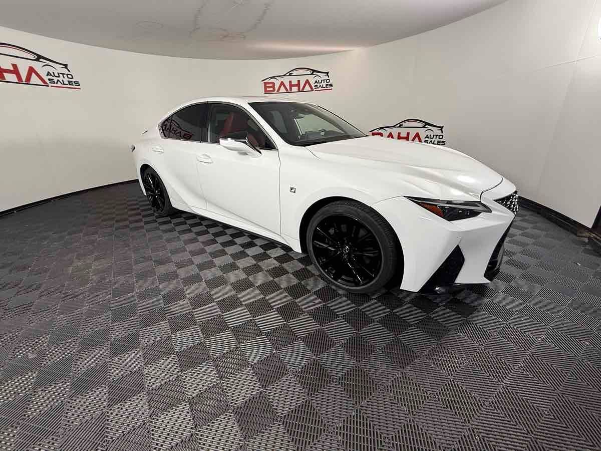 2024 Lexus IS 350 F SPORT - Photo 14