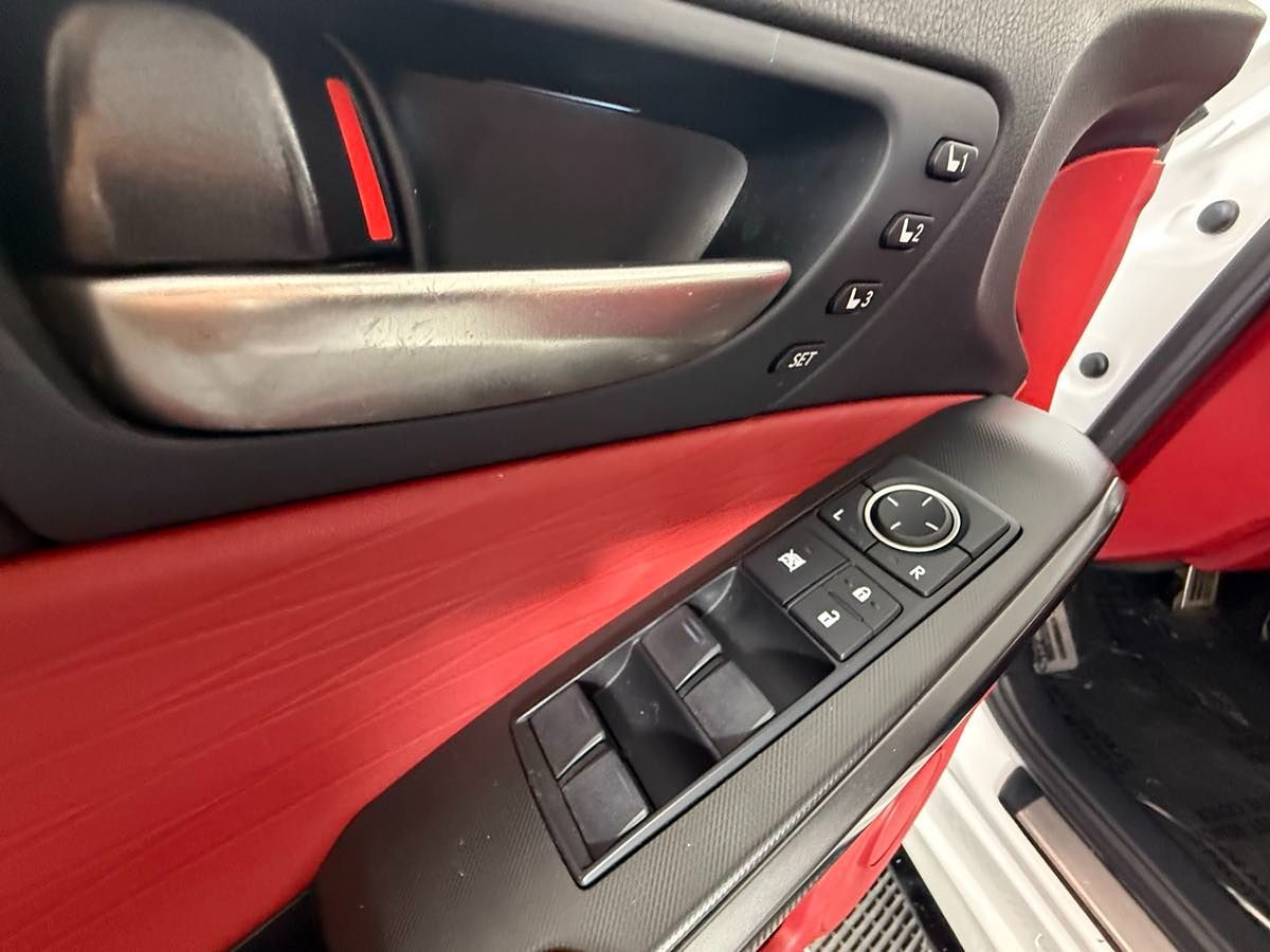 2024 Lexus IS 350 F SPORT - Photo 19