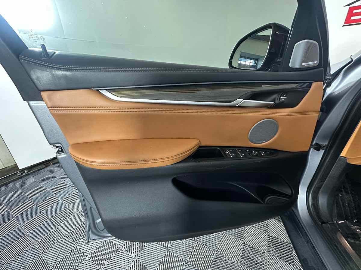 2018 BMW X6 xDrive50i - Photo 13