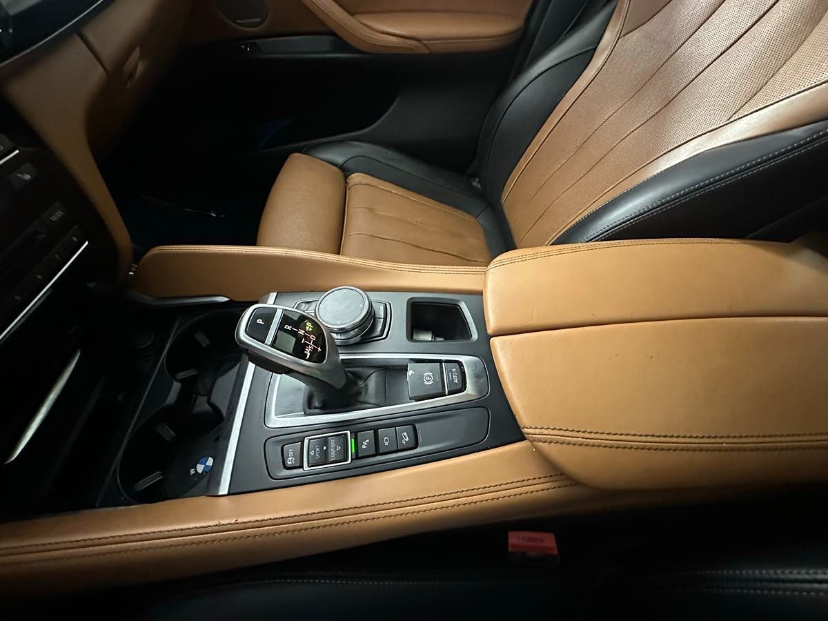 2018 BMW X6 xDrive50i - Photo 35