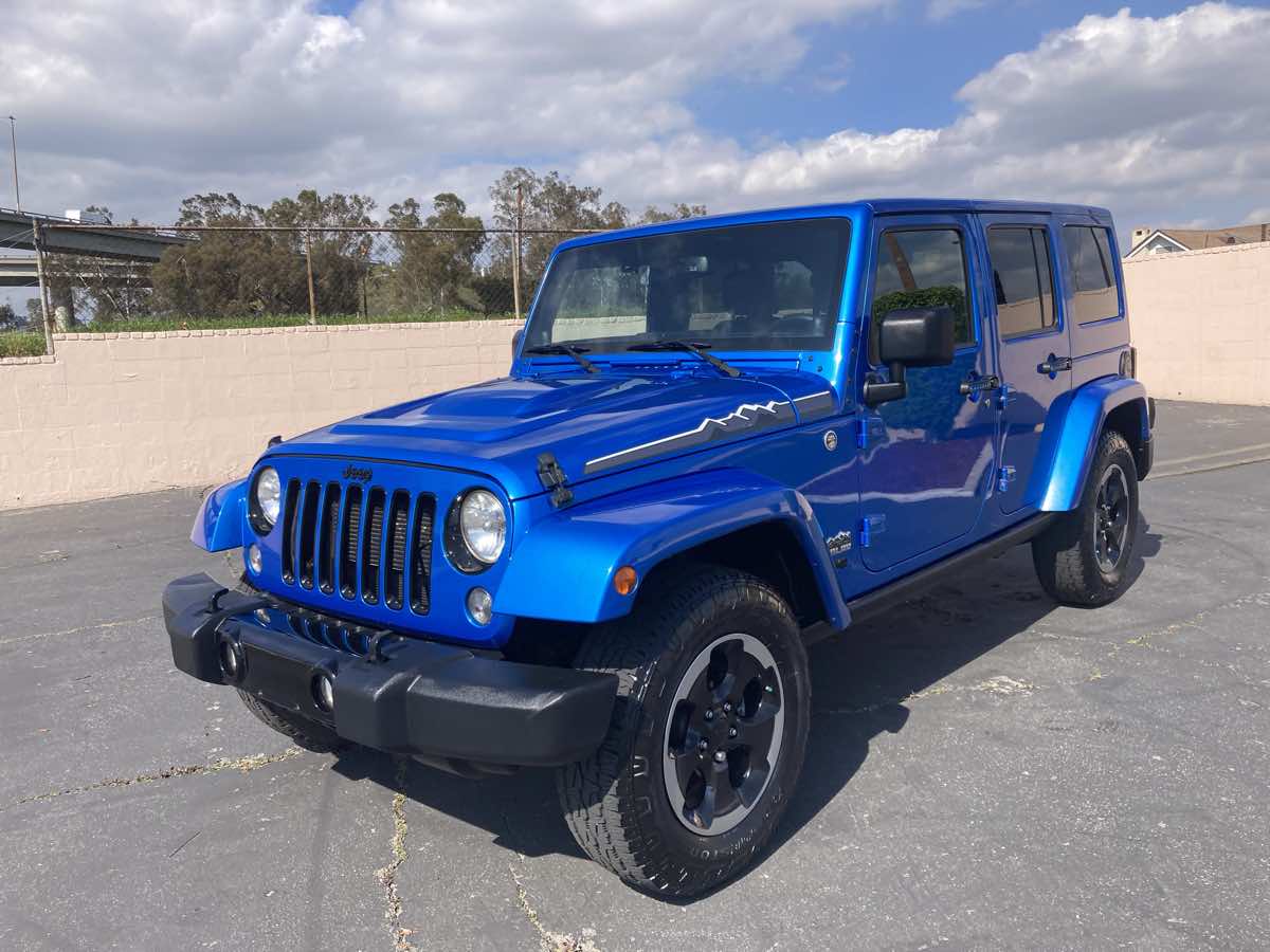 2014 Jeep Wrangler Unlimited Polar Edition photo 2