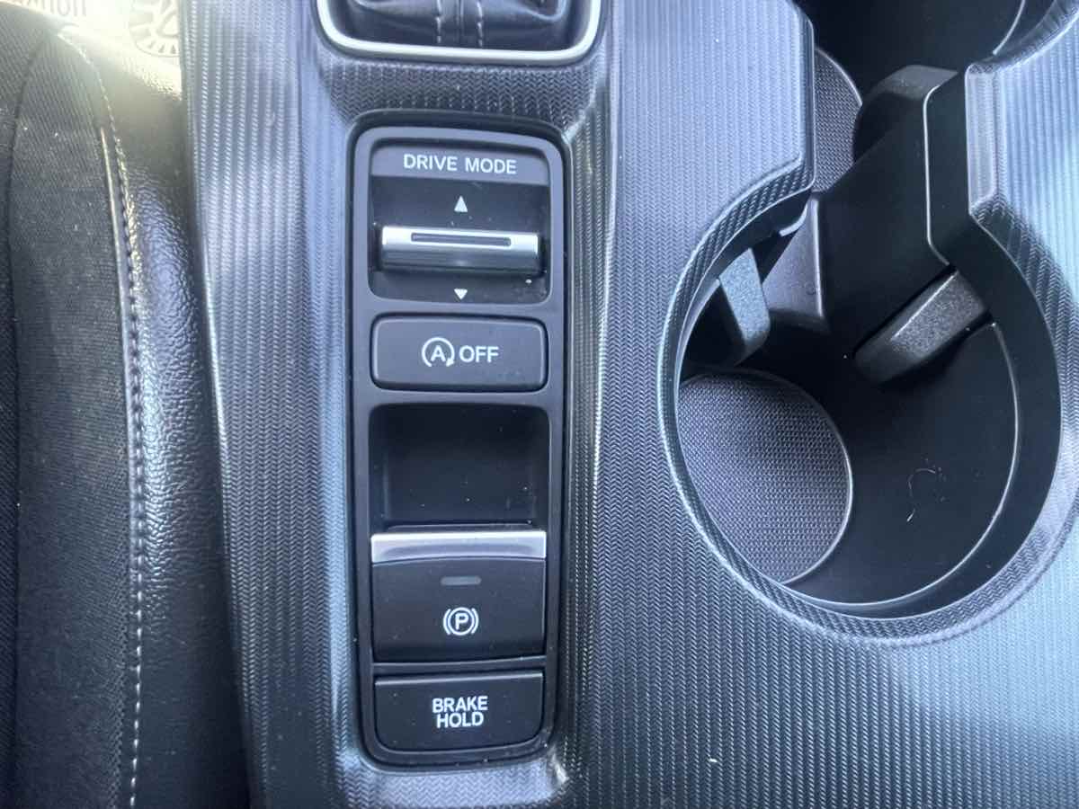 2024 Honda Civic Hatchback Sport photo 28
