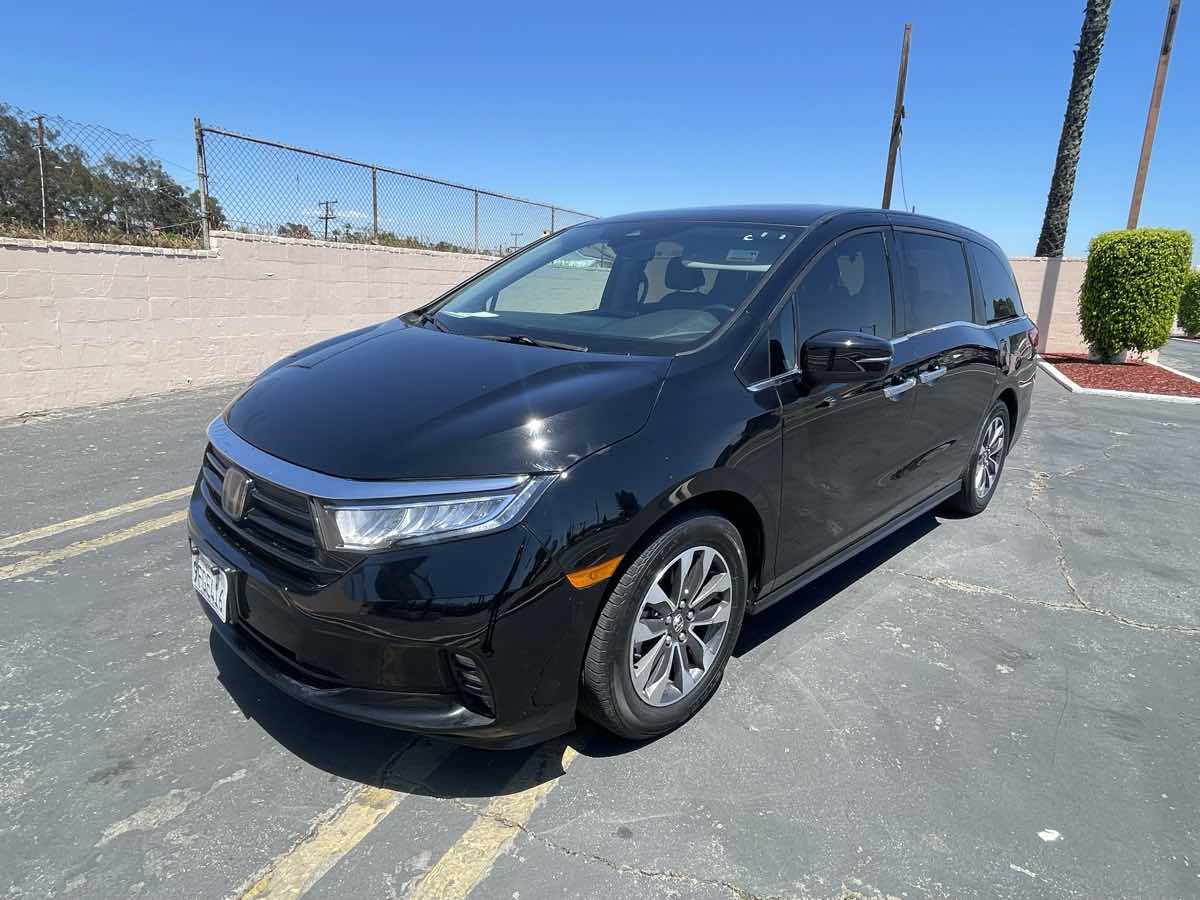 2023 Honda Odyssey EX-L photo 8