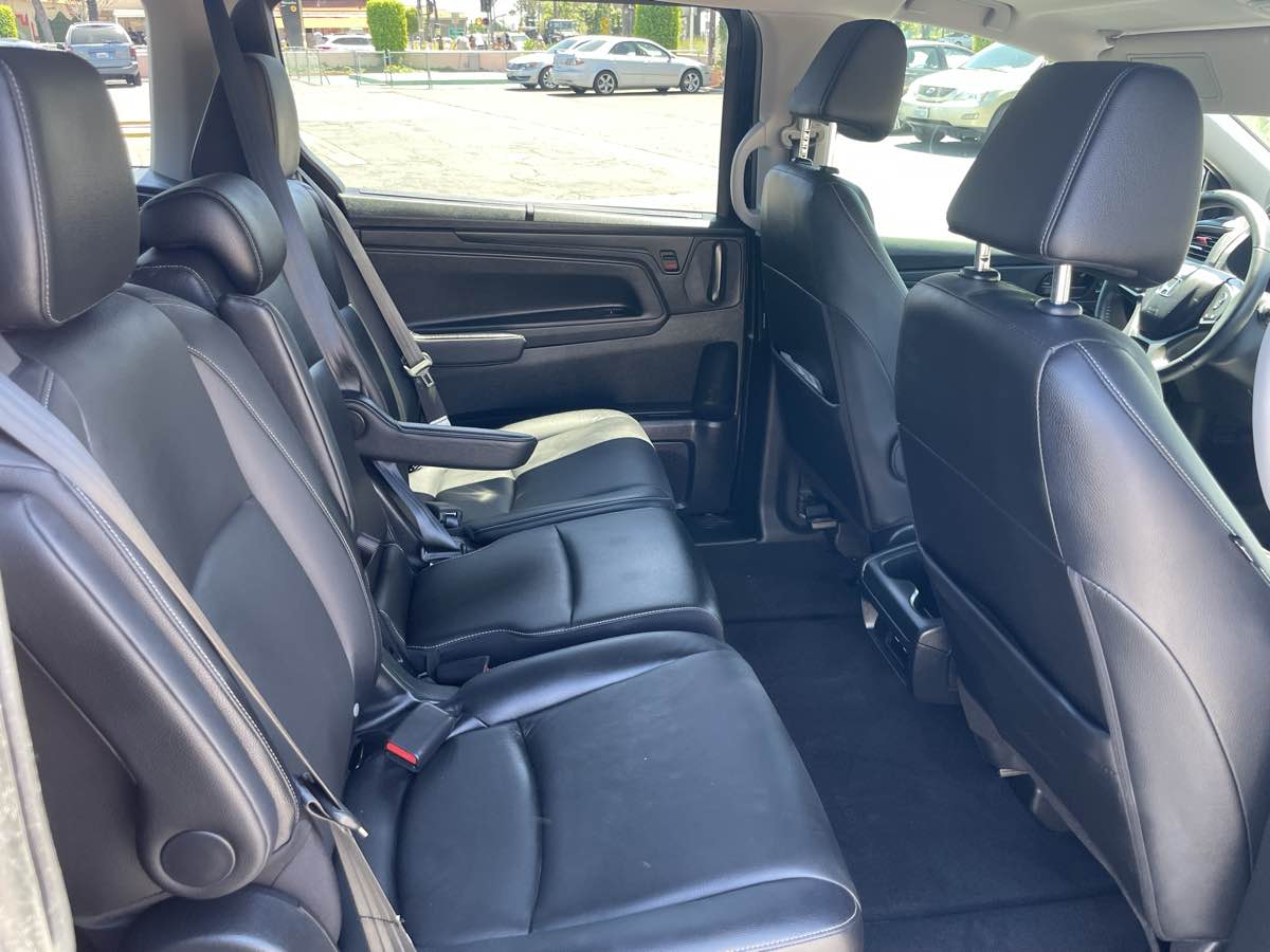 2023 Honda Odyssey EX-L photo 35