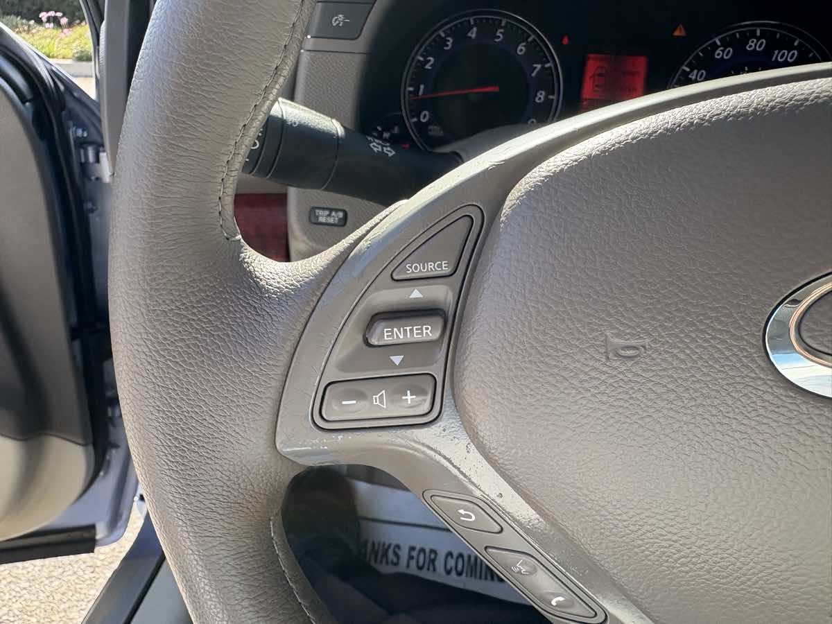 2009 Infiniti G37 Convertible Base photo 21