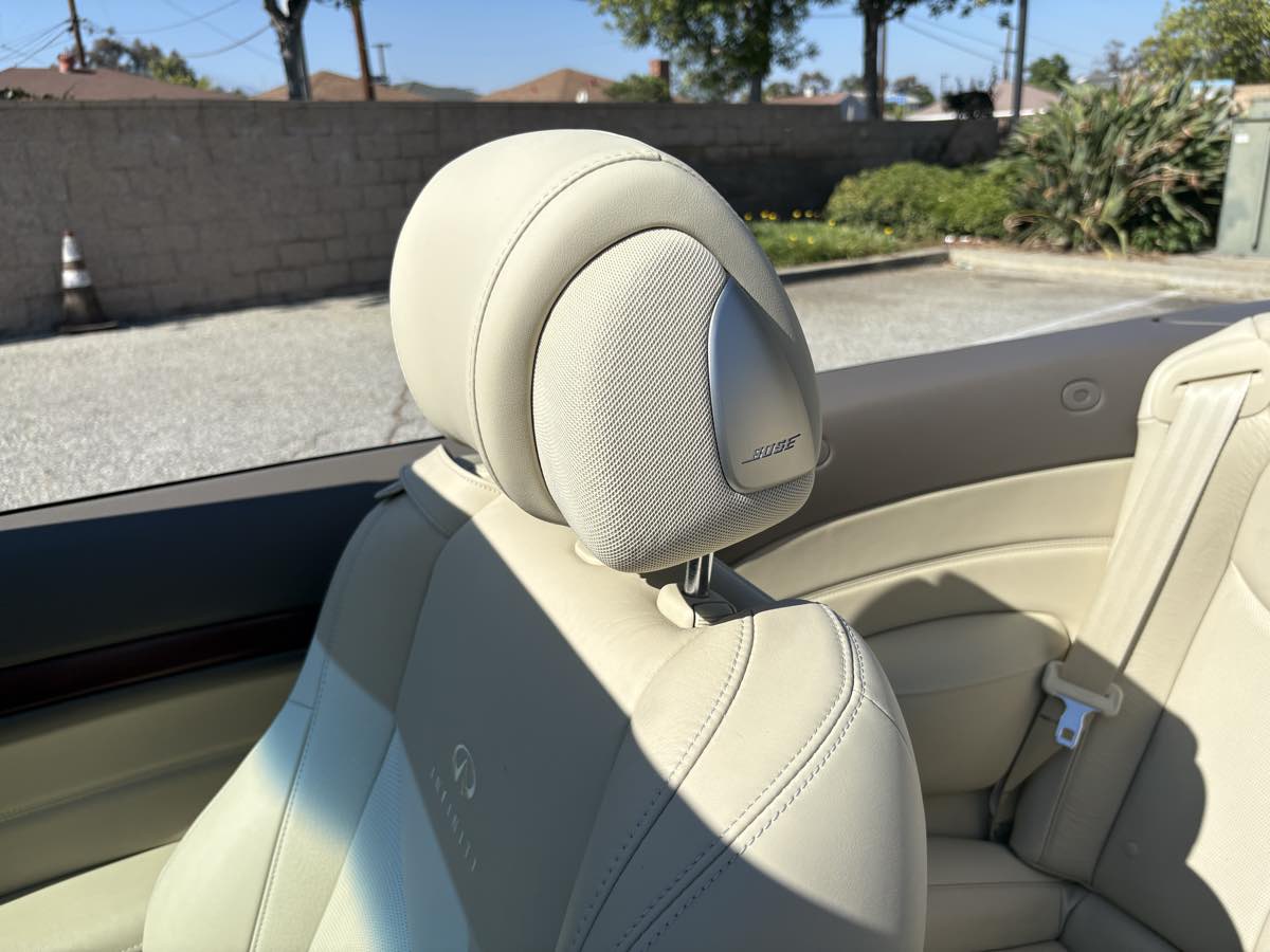 2009 Infiniti G37 Convertible Base photo 44