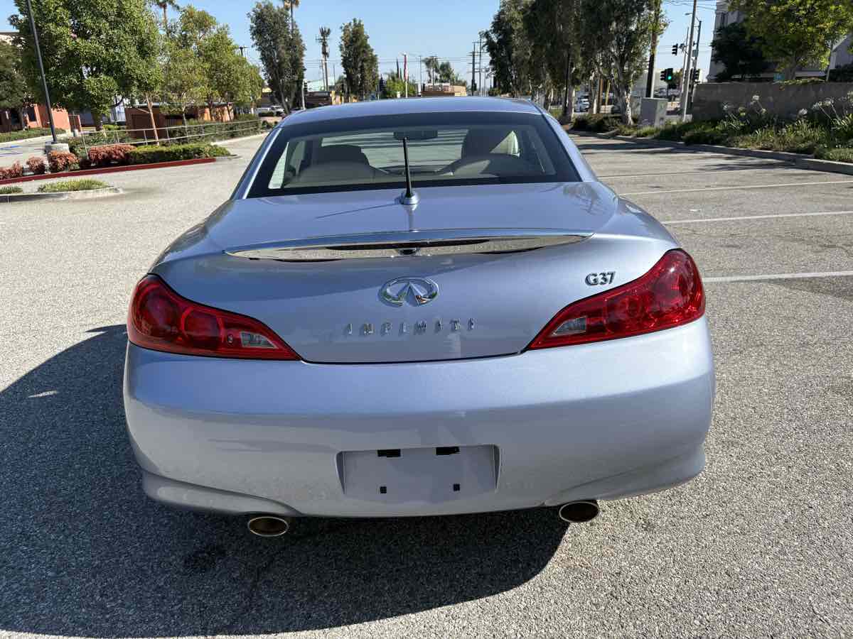 2009 Infiniti G37 Convertible Base photo 56