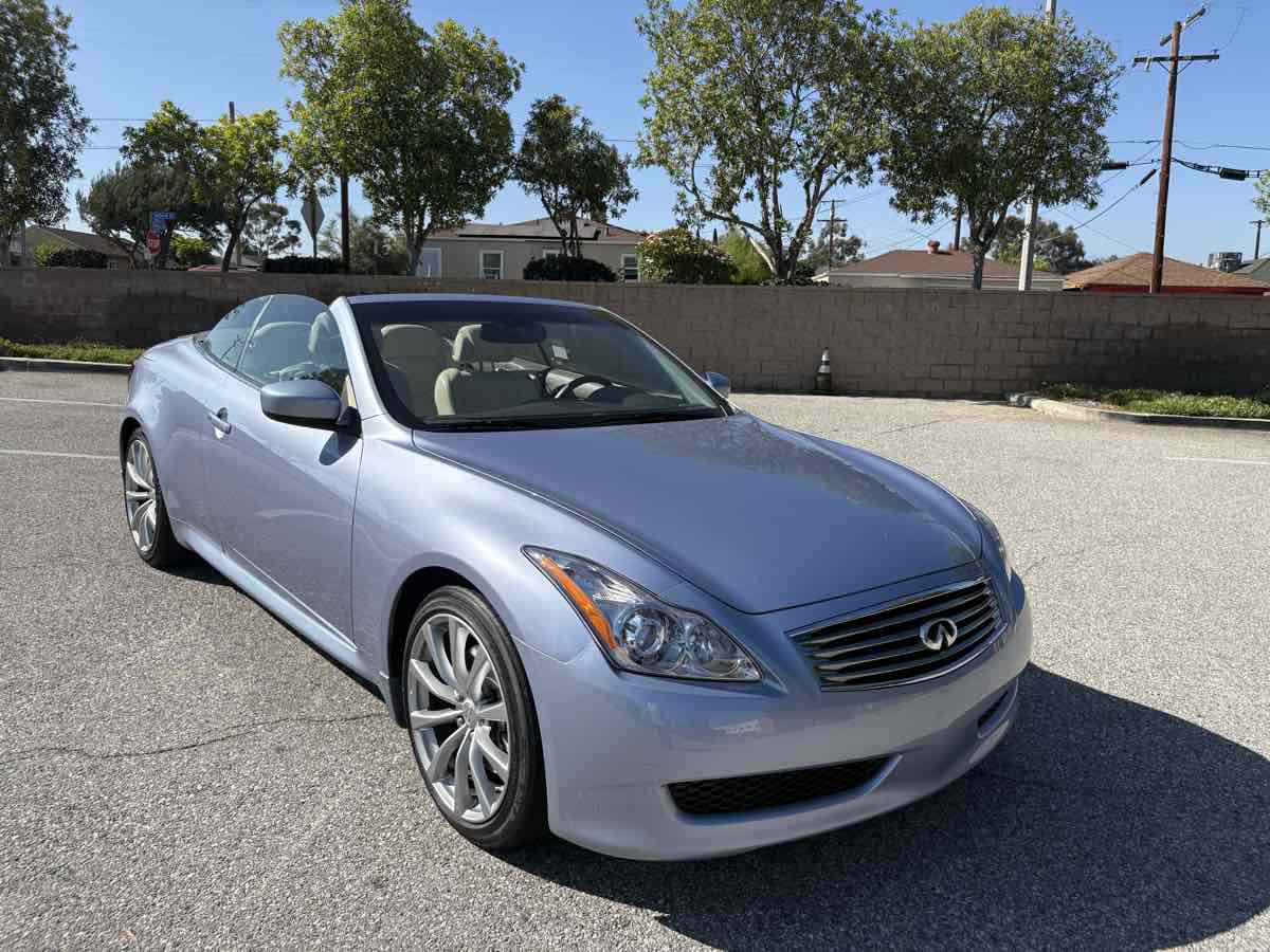 2009 Infiniti G37 Convertible Base photo 60